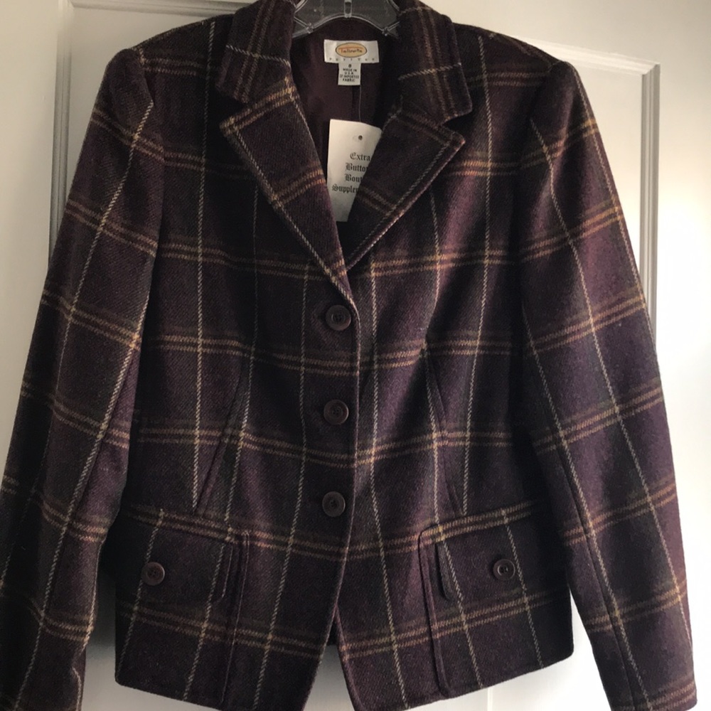 Talbots Jacket/Blazer 8P NWT 3 Button Front Closure 100% Wool